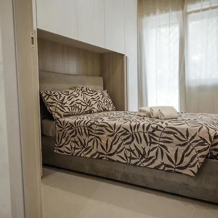 L'albero Di Giada Bari